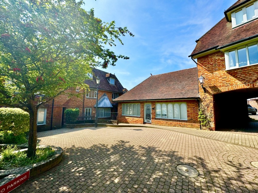 Images for Roundhouse Court, Lymington, Hampshire, SO41