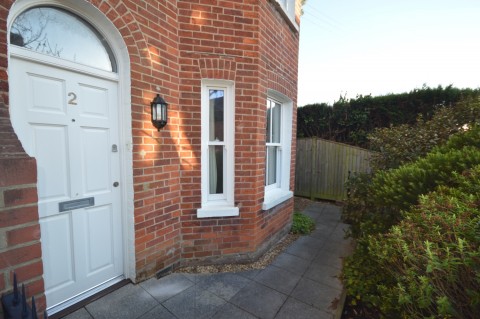 View Full Details for Byron Court, Belmore Lane, Lymington, Hampshire, SO41