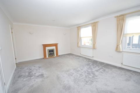 View Full Details for High Street, Milford on Sea, Lymington, Hampshire, SO41