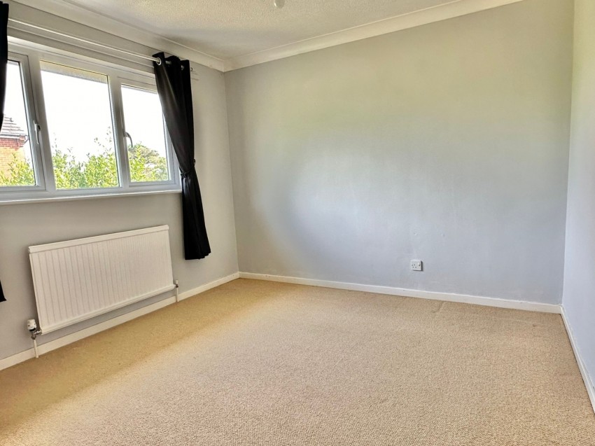 Images for Grebe Close, Milford on Sea, Lymington, Hampshire, SO41