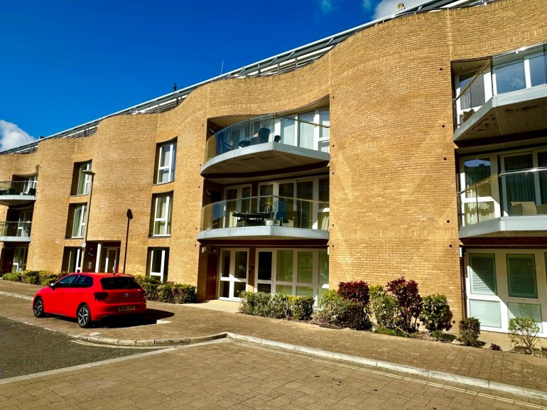 Almansa Way, Lymington, Hampshire, SO41