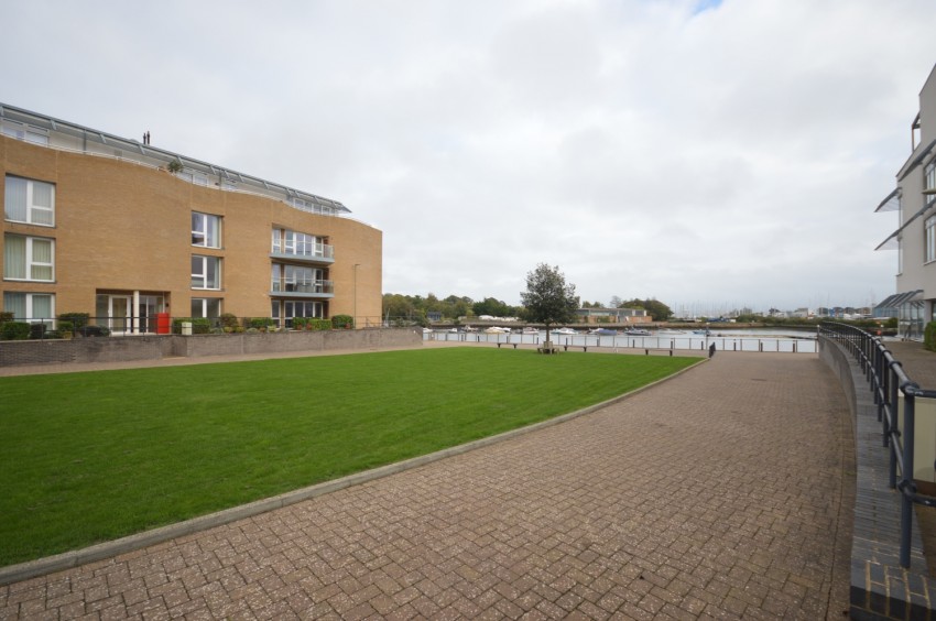 Images for Ainslie Place, Lymington, Hampshire, SO41