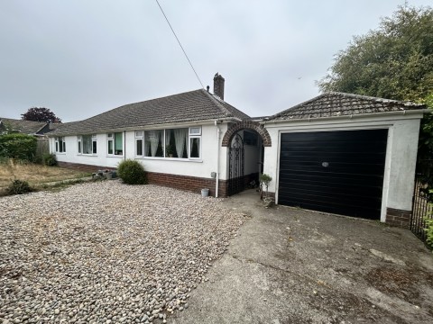 View Full Details for Charlton Close, Hordle, Lymington, Hampshire, SO41