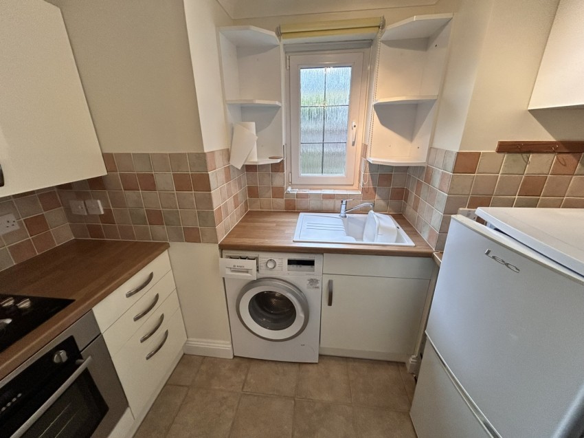 Images for Navarino Court High Street, Lymington, Hampshire, SO41