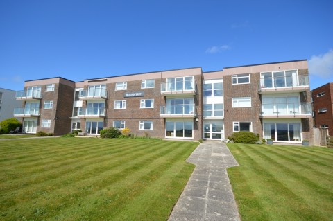 View Full Details for Rookcliff, Rookcliff Way, Milford on Sea, Lymington, Hampshire, SO41