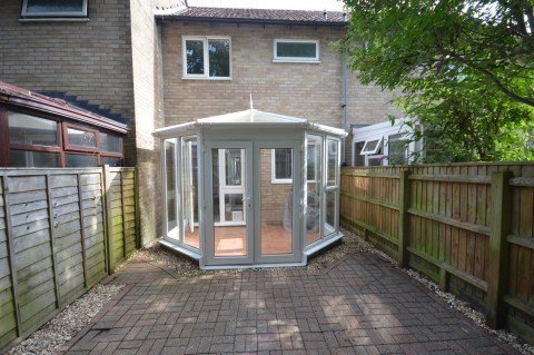 View Full Details for Bankview, Lymington, Hampshire, SO41 8YG