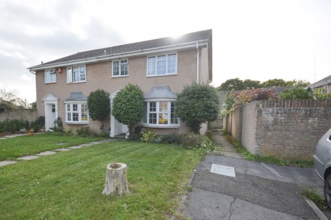 View Full Details for Saracen Close, Pennington, Hampshire, SO41 8AT