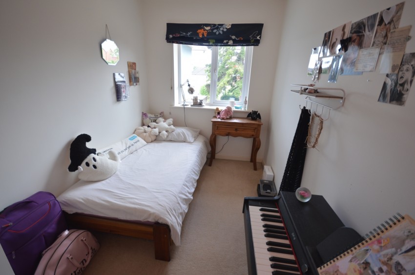 Images for Wellingtonia Gardens, Hordle, Lymington, Hampshire, SO41 0DD