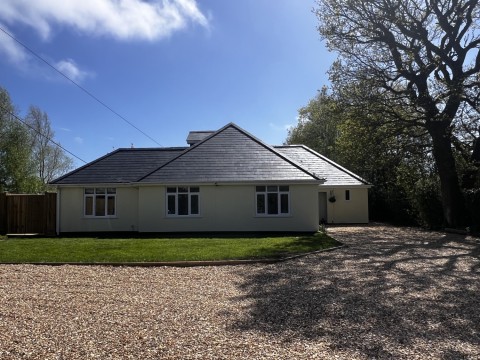 View Full Details for Silver Street, Hordle, Lymington, SO41 0FN