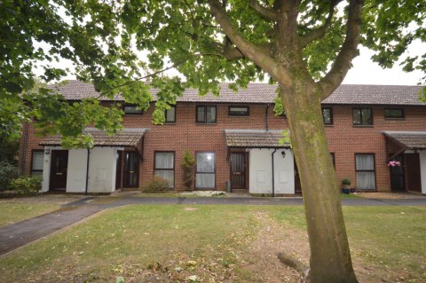 View Full Details for Poplar Road, Ashley, New Milton, Hampshire, BH25 5XP