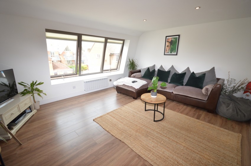 Images for Aqua House, 2a New Street, Lymington, SO41 9DA