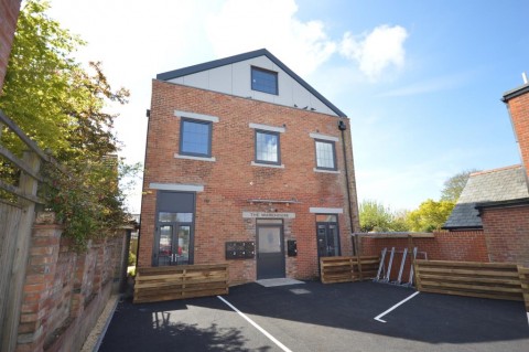 View Full Details for The Warehouse, 5 Western Road, Lymington, Hampshire, SO41 9HJ
