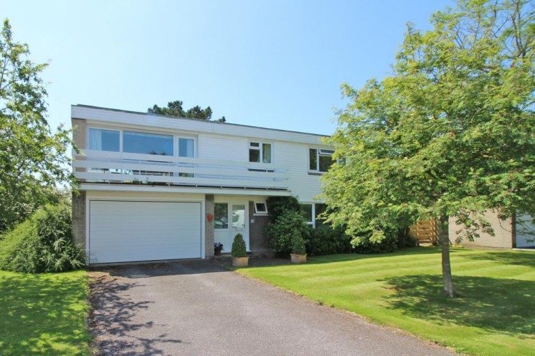 Harewood Green, Keyhaven, Lymington, Hampshire, SO41 0TZ