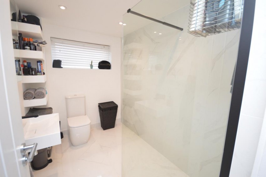 Images for Rowans Park, Lymington, Hampshire, SO41 9GE