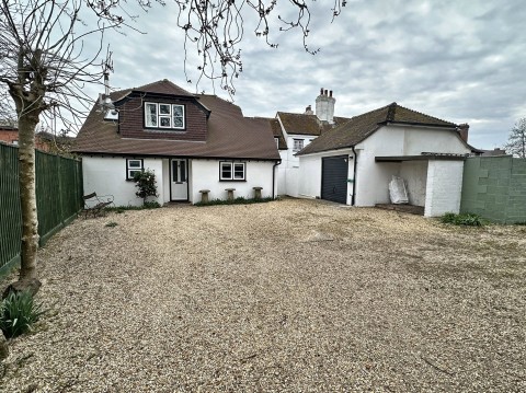 View Full Details for Brockenhurst, Hampshire
