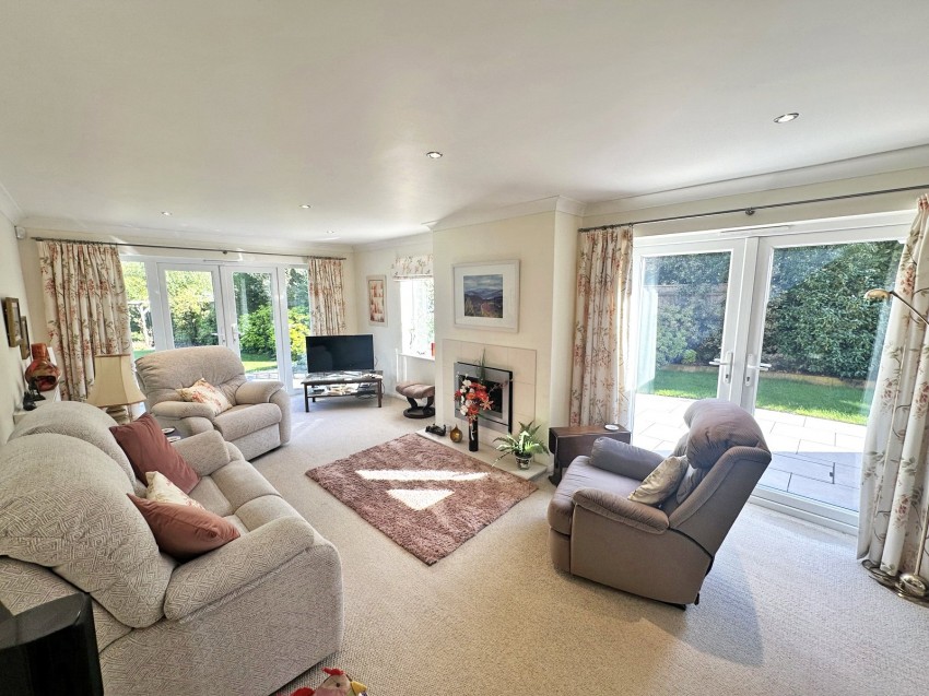 Images for Brockenhurst, Hampshire