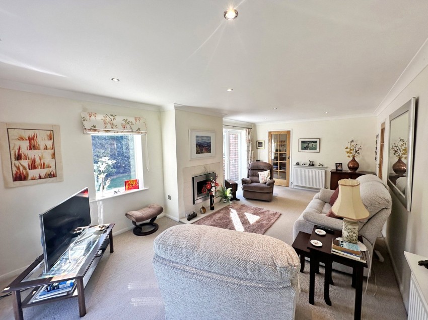 Images for Brockenhurst, Hampshire