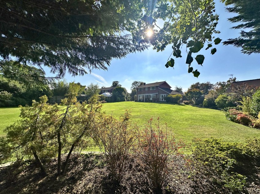 Images for Brockenhurst, Hampshire