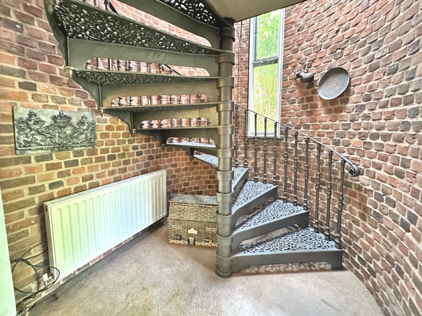 Images for Brockenhurst, Hampshire