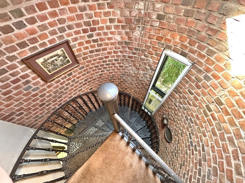 Images for Brockenhurst, Hampshire