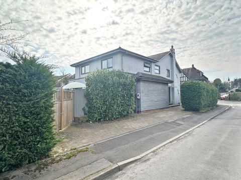 View Full Details for Brockenhurst, Hampshire