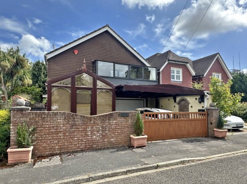 View Full Details for Brockenhurst, Hampshire