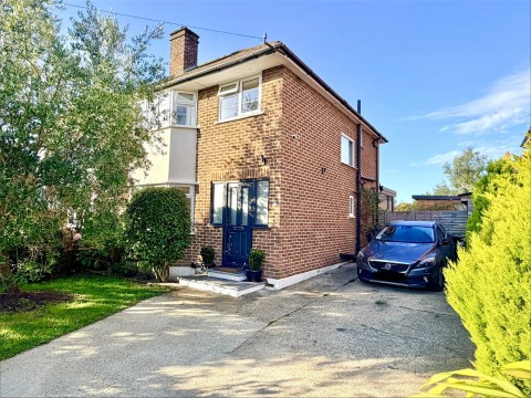 View Full Details for Lymington, Hampshire