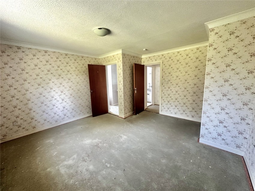 Images for Belmore Lane, Lymington, Hampshire