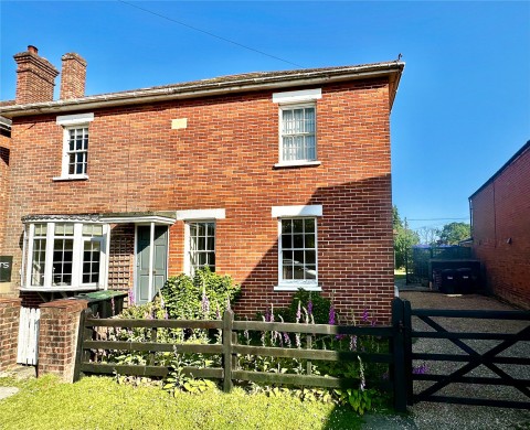 View Full Details for Pilley, Lymington, Hampshire