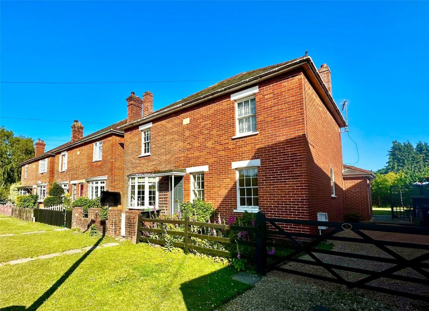 Images for Pilley, Lymington, Hampshire