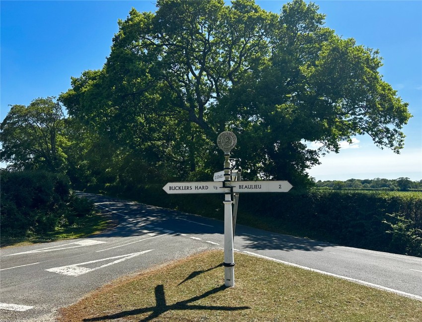 Images for Beaulieu, Brockenhurst, Hampshire