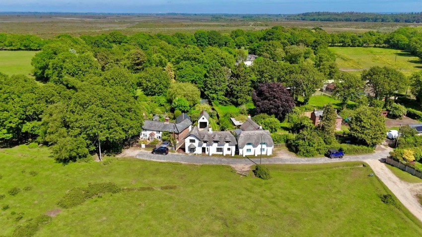 Images for Pilley, Lymington, Hampshire