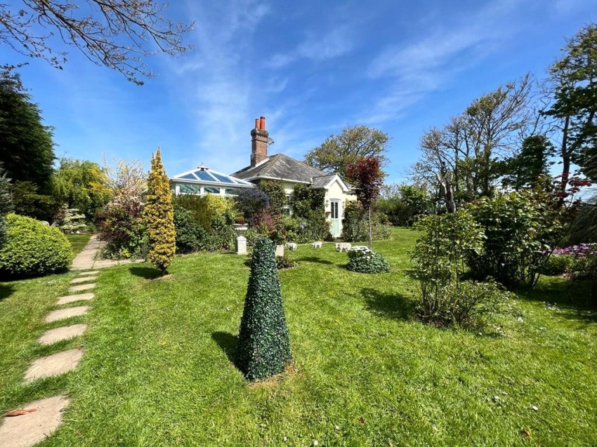 Images for Milford on Sea, Lymington