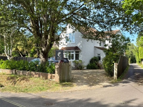 View Full Details for Milford on Sea, Lymington, Hampshire