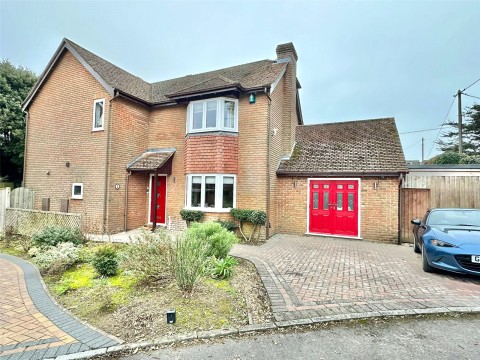 View Full Details for Milford on Sea, Lymington, Hampshire