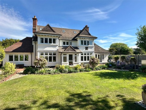 View Full Details for Milford on Sea, Lymington, Hampshire