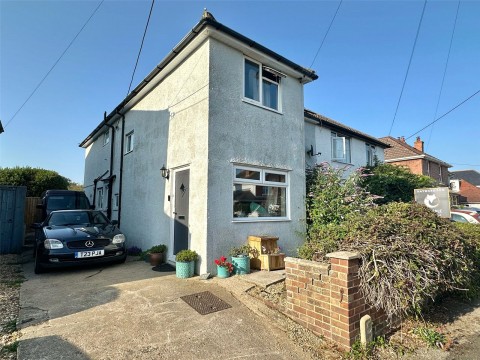 View Full Details for Milford on Sea, Lymington, Hampshire