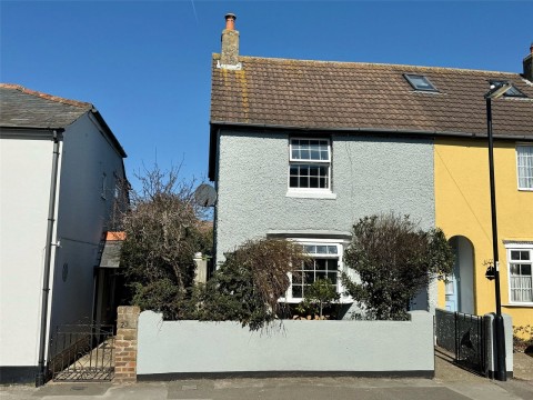 View Full Details for Milford on Sea, Lymington, Hampshire