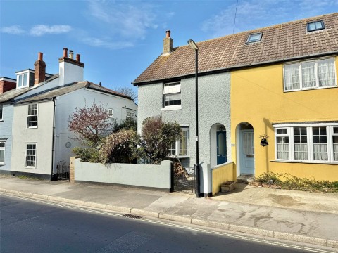 View Full Details for Milford on Sea, Lymington, Hampshire