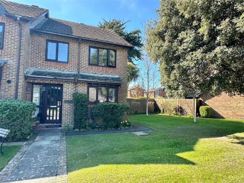 View Full Details for Milford on Sea, Lymington, Hampshire
