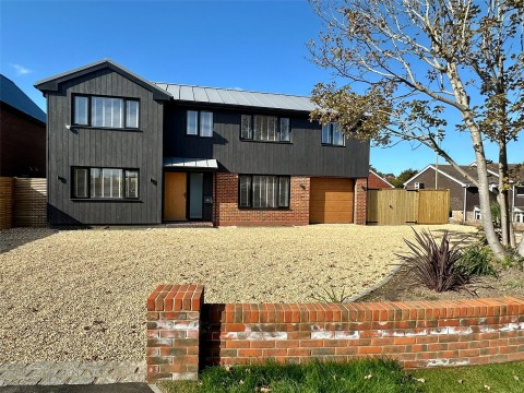 View Full Details for Milford on Sea, Lymington, Hampshire