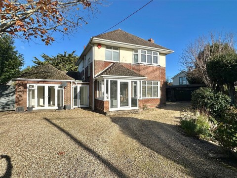 View Full Details for Milford on Sea, Lymington, Hampshire