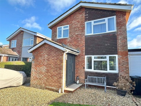 View Full Details for Milford on Sea, Lymington, Hampshire