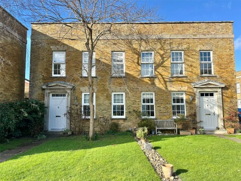 View Full Details for Milford on Sea, Lymington, Hampshire