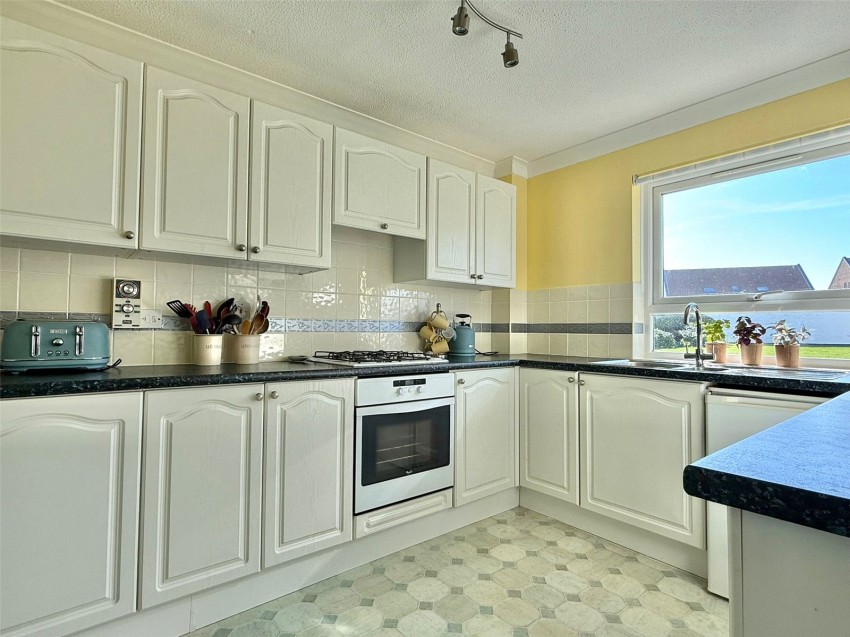 Images for Sea Road, Milford On Sea, Lymington