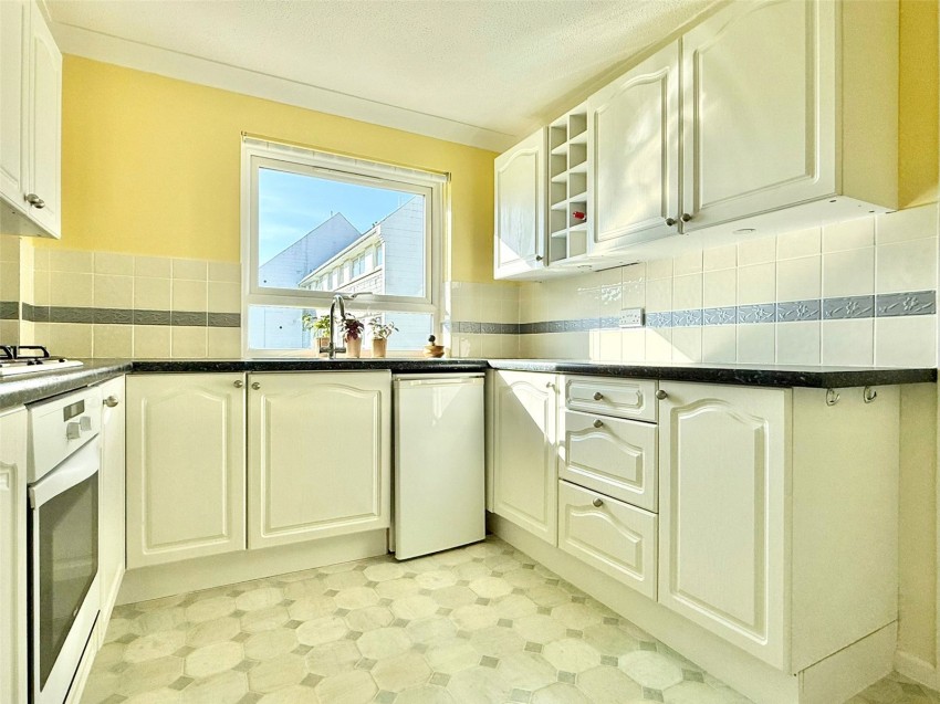 Images for Sea Road, Milford On Sea, Lymington