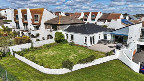 View Full Details for Milford on Sea, Lymington, Hampshire