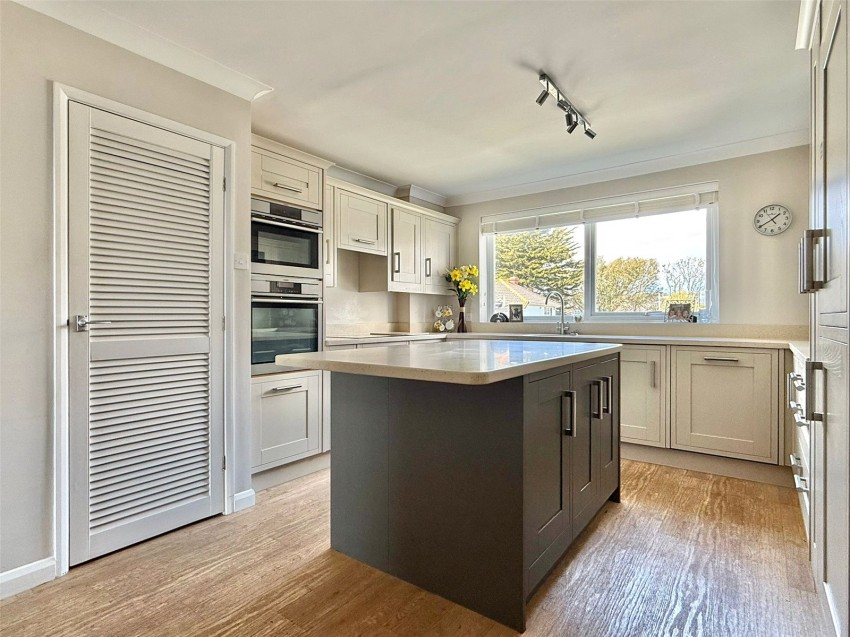 Images for Milford on Sea, Lymington, Hampshire
