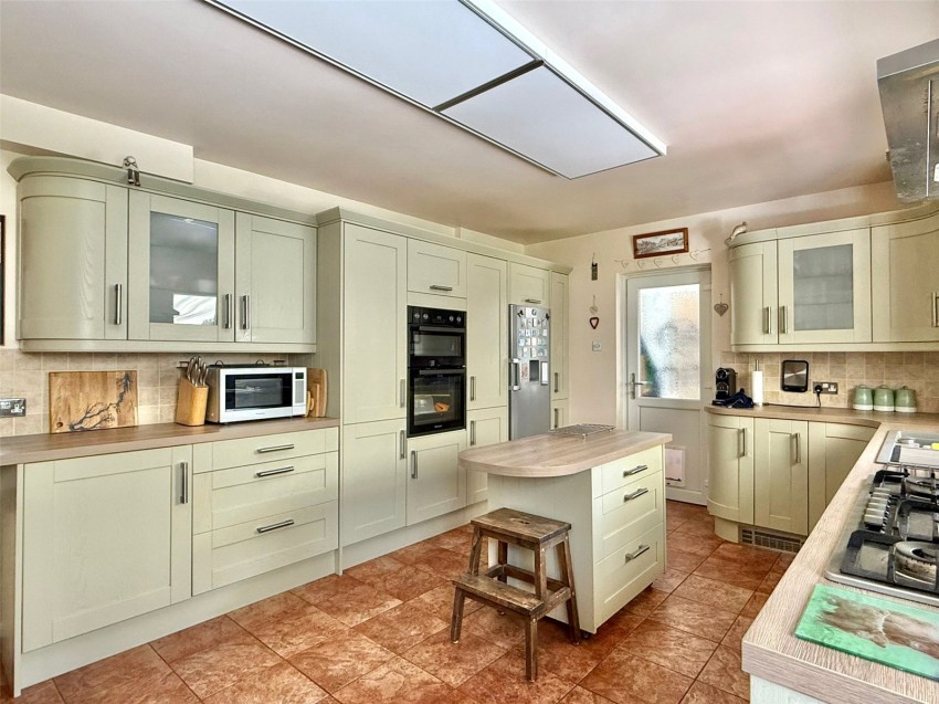 Images for Milford on Sea, Lymington, Hampshire