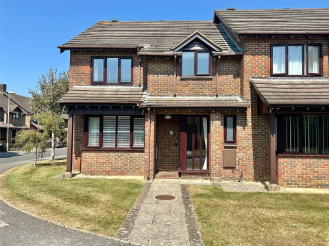 View Full Details for Milford on Sea, Lymington, Hampshire
